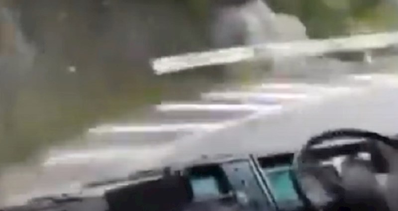 VIDEO Tip u Kini divljački jurio autobusom niz cestu, putnici su prestravljeni