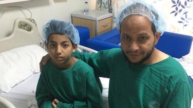 Učitelj Hassan Magrabi donirao je bubreg jednom od svojih učenika, kako bi mu spasio život