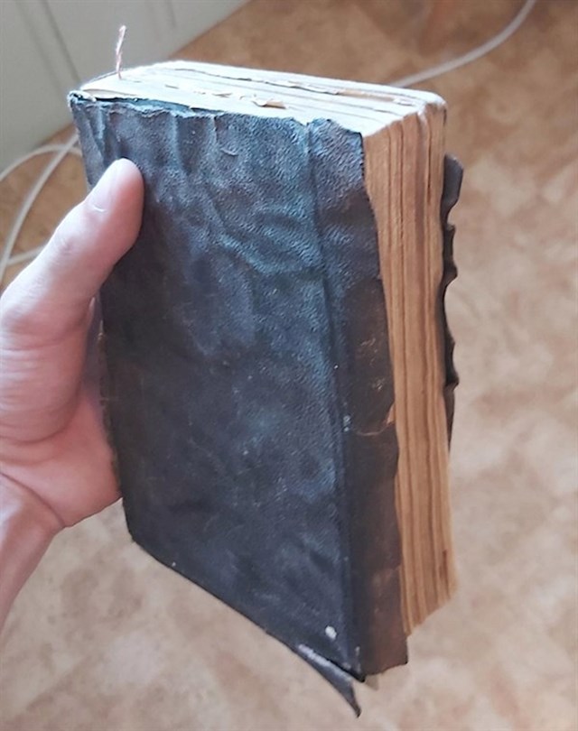 Knjiga stara 200 godina
