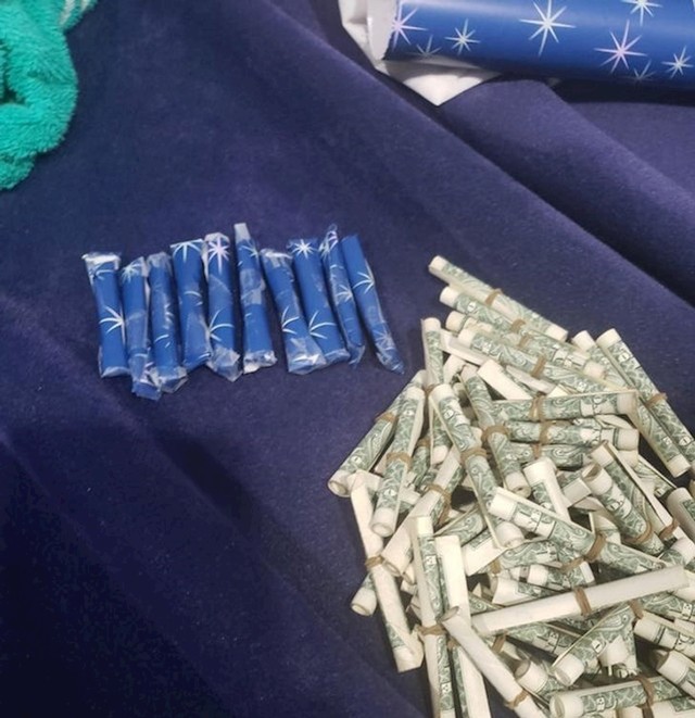 "Novčanice od sto dolara kao poklon bratu. Umotala sam svaku"