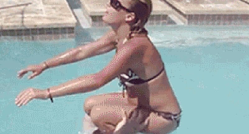 Lik je bacao curu u zrak, to nije završilo onako kako su se nadali