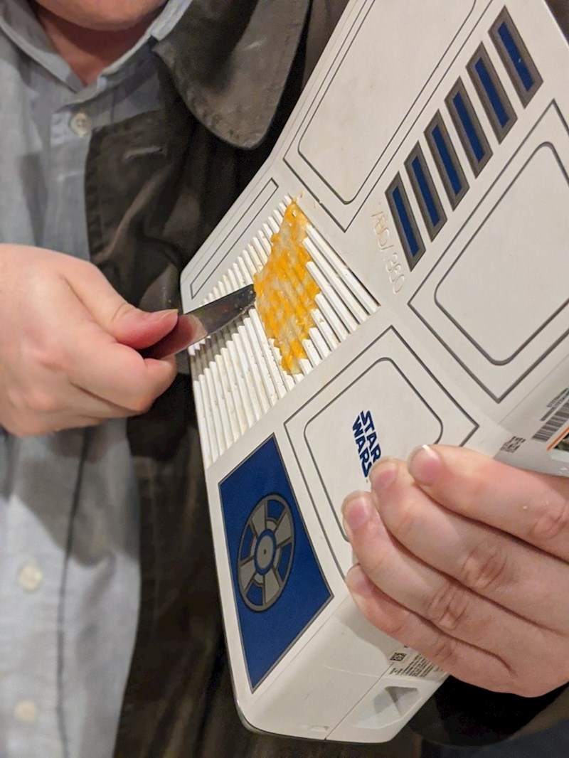 "Moja sestra ostavila je sir na mom Xboxu"