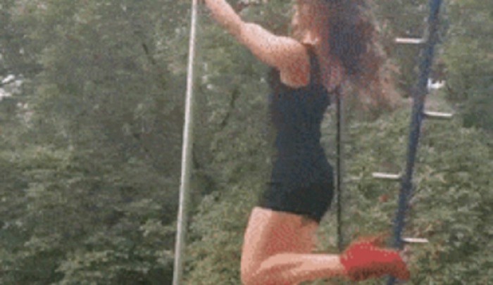 Ova cura je nevjerojatna, pogledajte što izvodi u štiklama