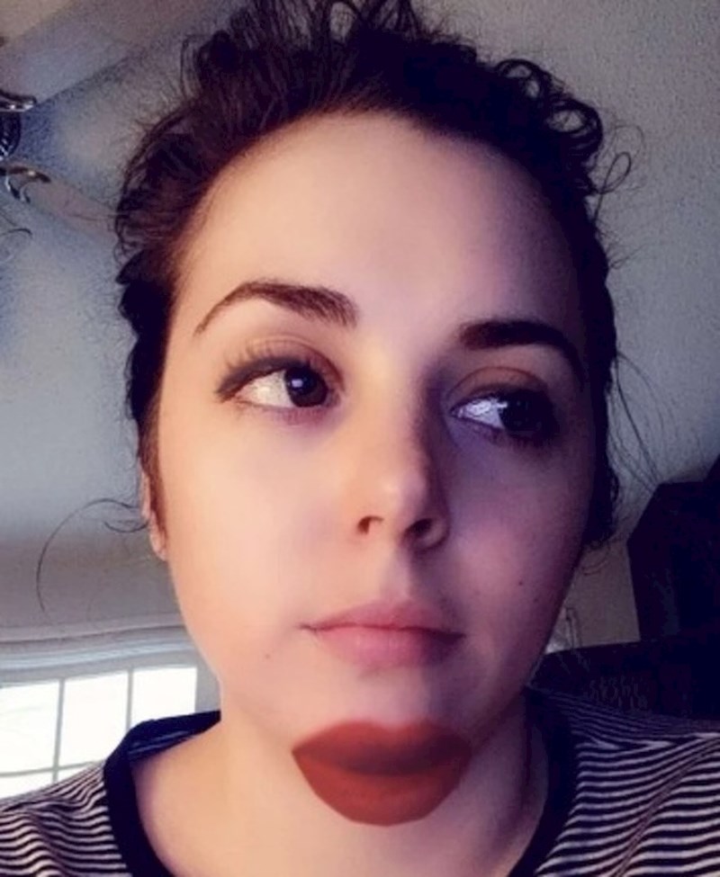 "Kada Snapchat prepozna tvoju bradu kao usne..."