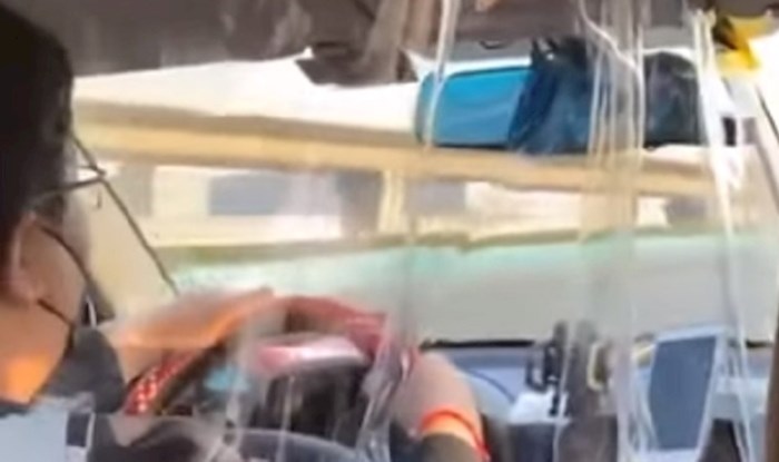 VIDEO Kineski taksist izmislio je način kako se obraniti od korona virusa