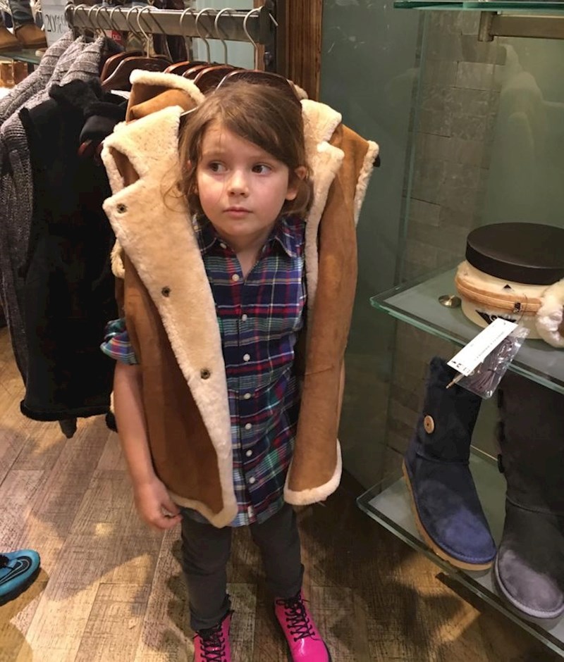 "Rekla sam joj da ne može skidati odjeću s vješalica i isprobavati ju, pa sam ugledala ovo"