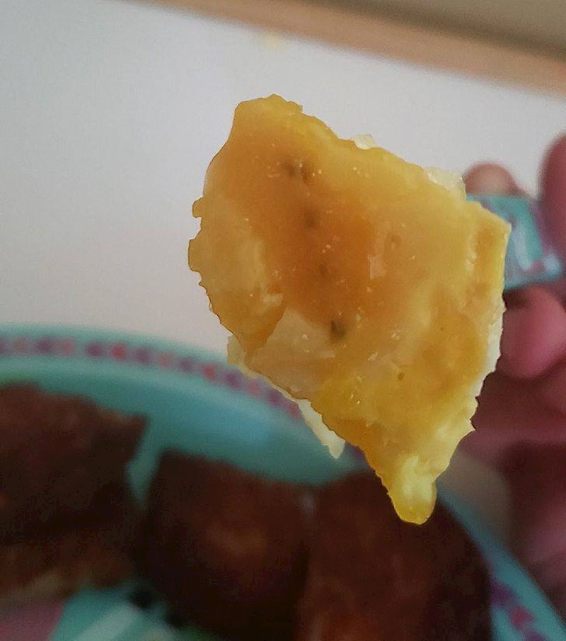 "Nije htio jesti jaja zbog crnih točkica. To je vilica..."