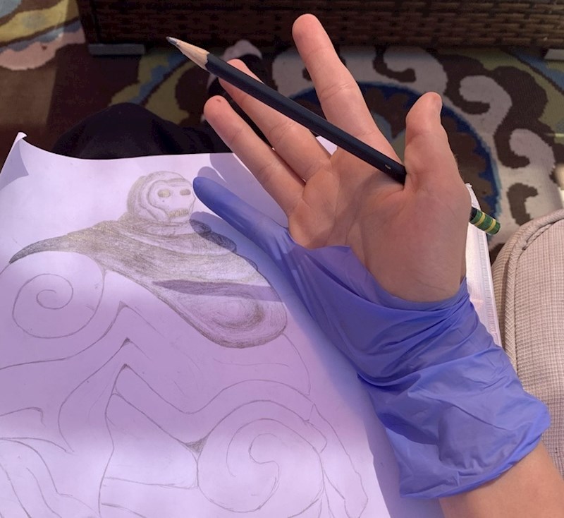 Ako vam donji dio šake uvijek bude crn nakon pisanja i crtanja...