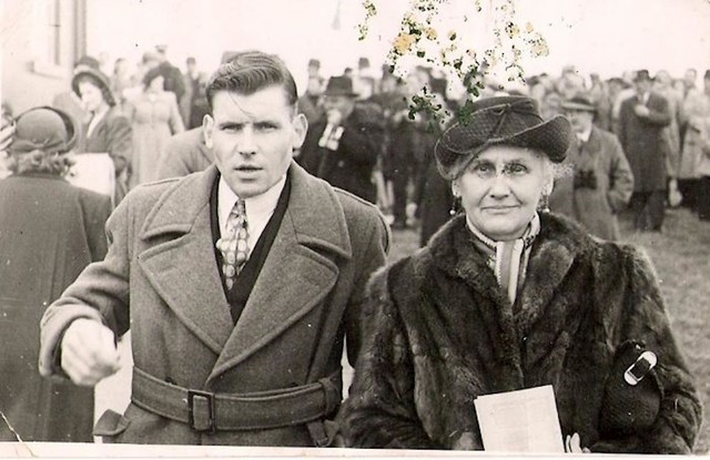 "1940. godina, moj djed tu ima 17 godina"