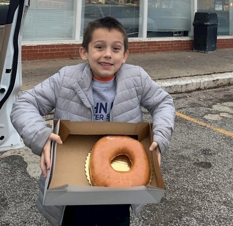 "Rekla sam mu da odabere samo jednu krafnu..."