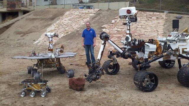 Roveri na Marsu u usporedbi s čovjekom