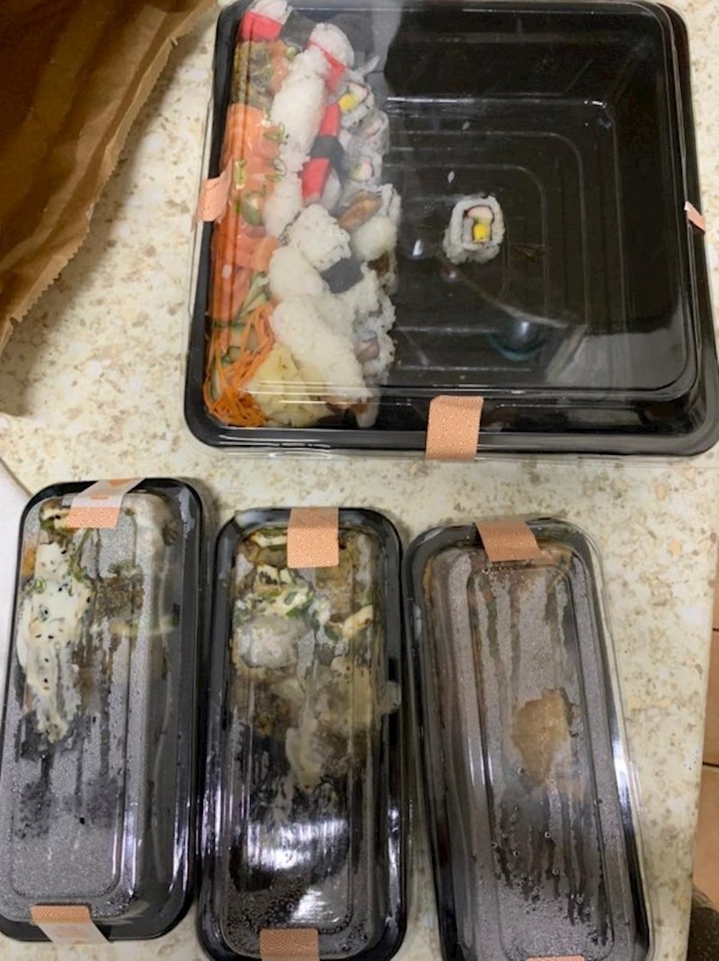 "Naručio sam sushi..."