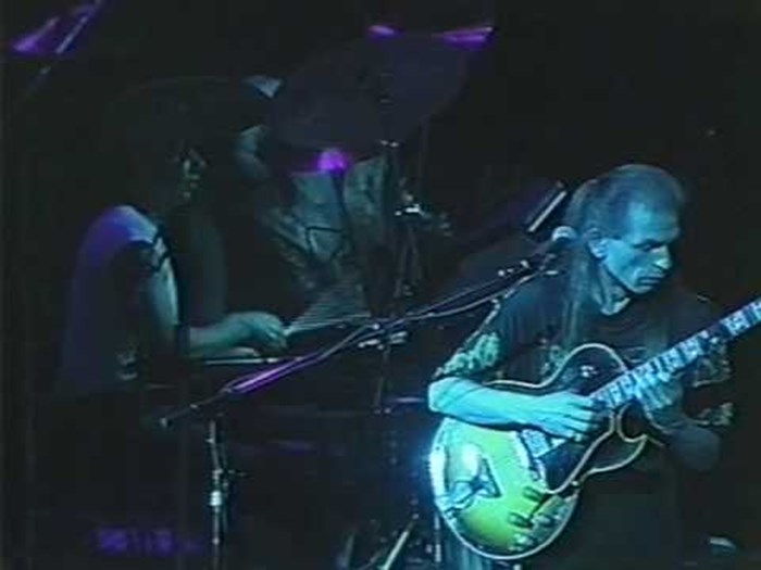 Heart Of The Sunrise / Yes - Live