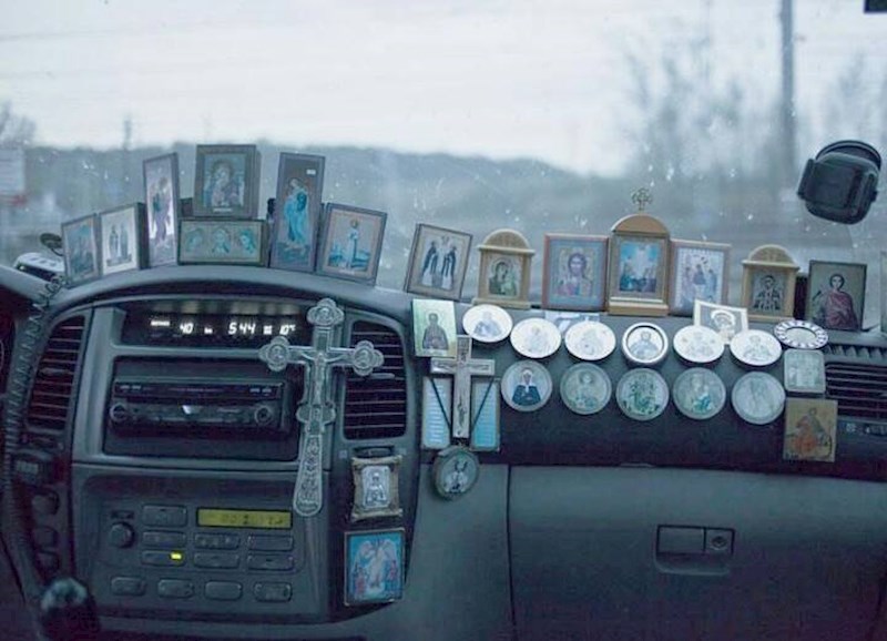 Ono kad loše voziš pa se moraš uzdati u višu silu