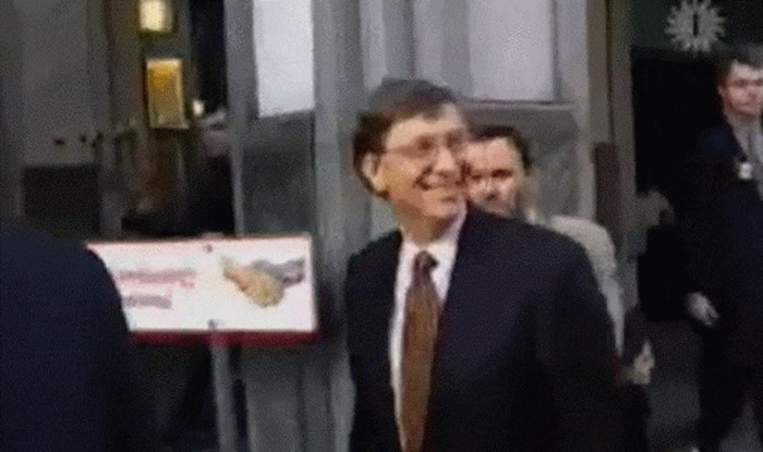 Kako cijepiti Billa Gatesa