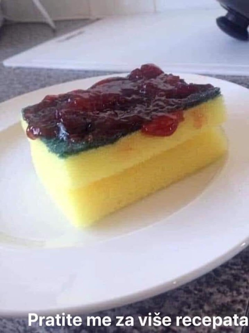 Brz i jednostavan kolač sa samo dva sastojka