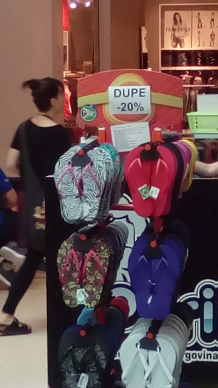 dupe na akciji.JPG