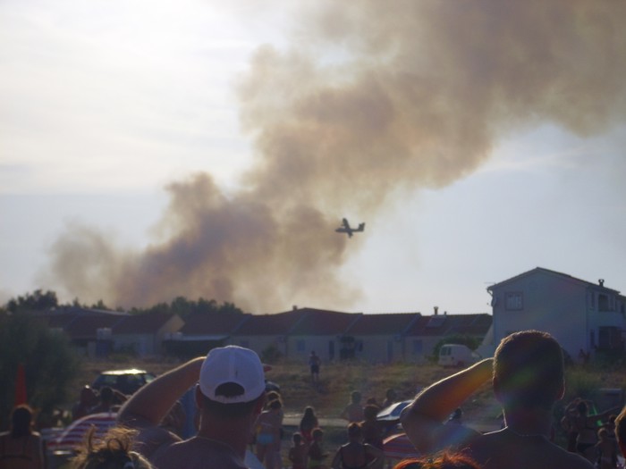 Kad Slavonac roštilja cijeli otok gleda...