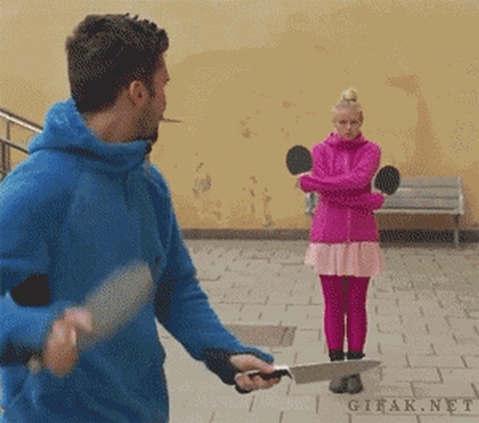GIF Potrebno je apsolutno vjerovati osobi za ovako nešto