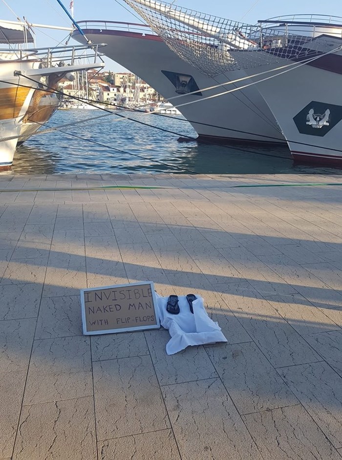 Netko je u Trogiru smislio zanimljiv način za zaradu dodatnog novca