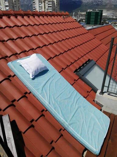 Zar je baš sve iznajmio turistima? Pogledajte kakav je krevet ovaj Dalmatinac pripremio