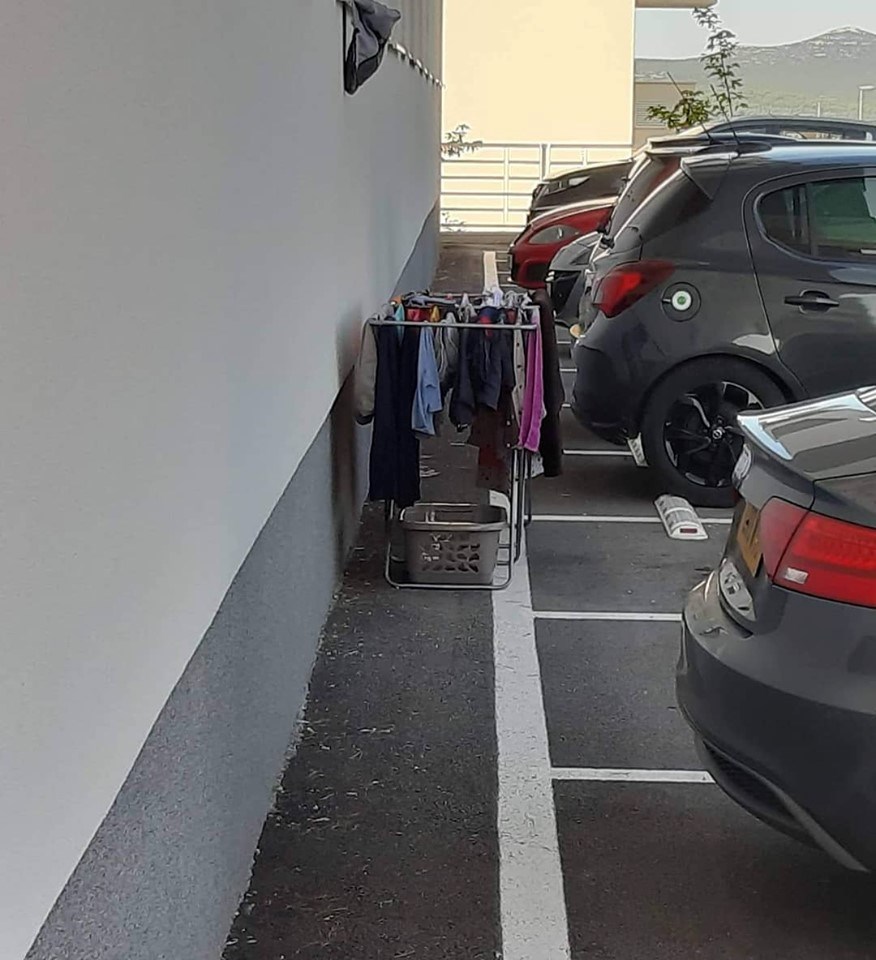 "Ej, što volim miris od benzina..." Dalmatinka nije odabrala dobro mjesto za sušenje odjeće