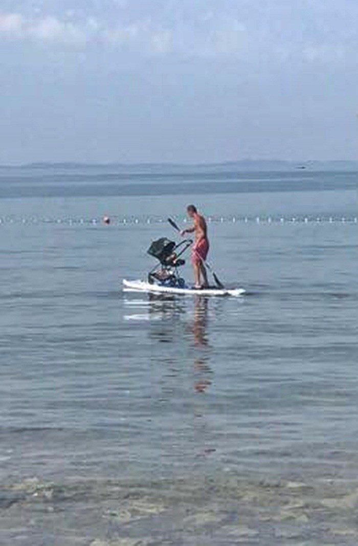 "Kako u Dalmaciji čuvaju djecu" Ovaj prizor s plaže će uznemiriti svakog roditelja