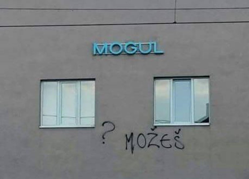 Bilo je samo pitanje vremena kada će netko išarati ovaj zid, vidjet ćete i zašto