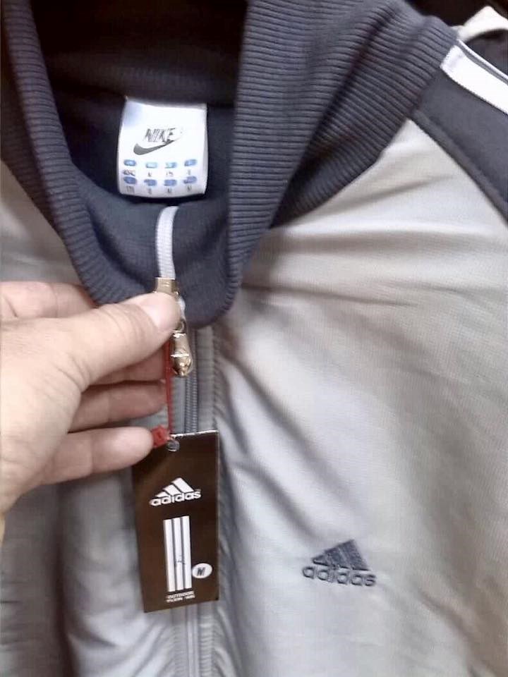 Dalmatinac je htio kupiti novu trenirku, a onda je promijetio problem koji ga je zbunio