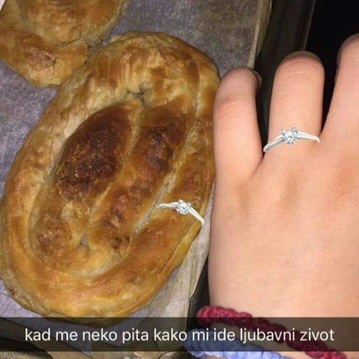 Djevojka je ovom fotkom na genijalan način opisala kako izgleda njen ljubavni život