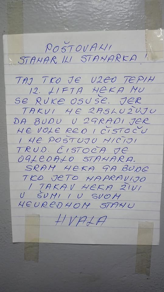 Stanarka odlučila malo urediti lift, kasnije napala susjede kad su maknuli njen tepih