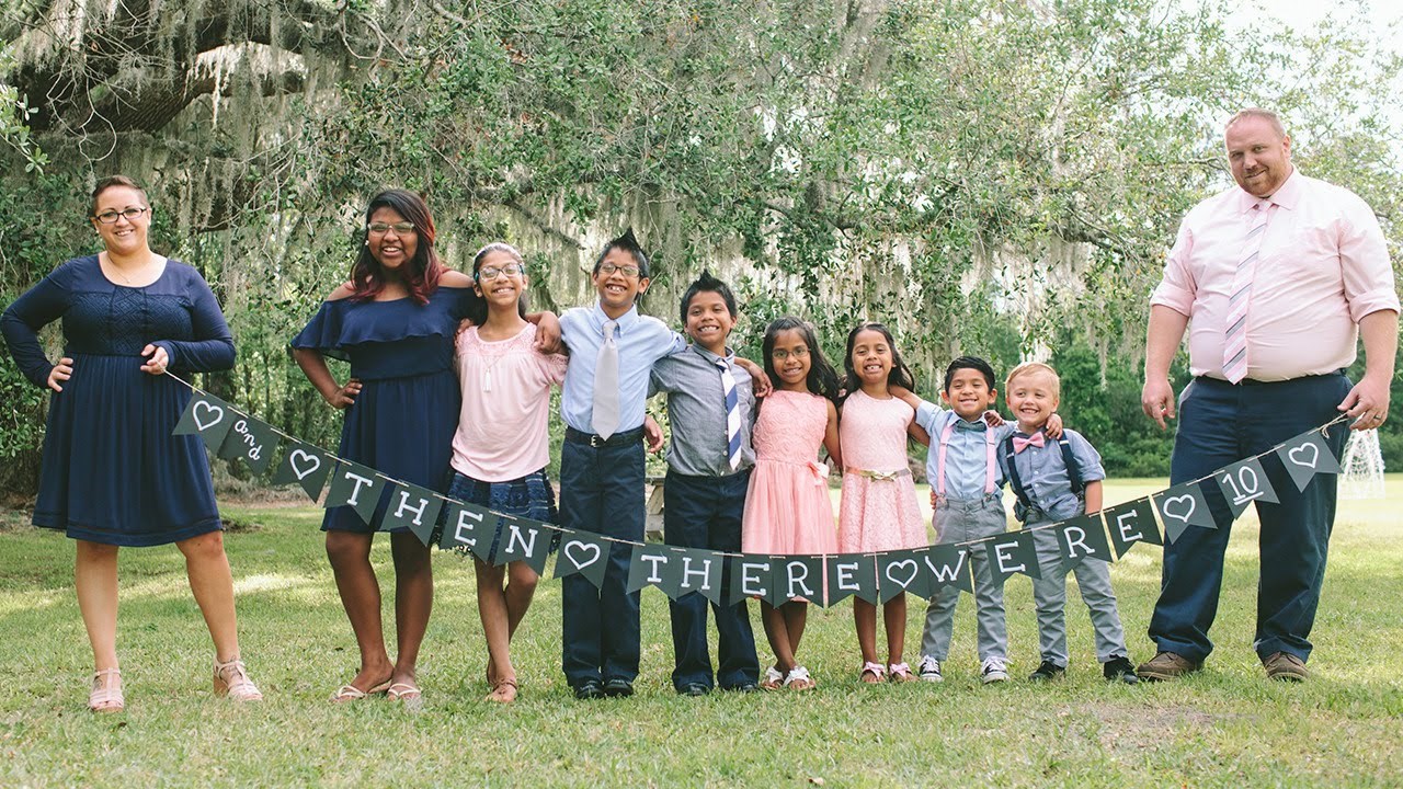 Doktori su im rekli da neće moći imati djecu, čudan splet okolnosti im je omogućio da ih imaju čak 8