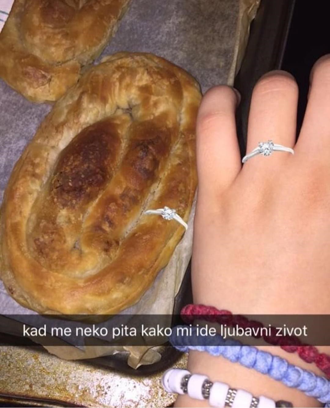 Možda nema dečko, no ponosno je pokazala kako izgleda njen ljubavni život