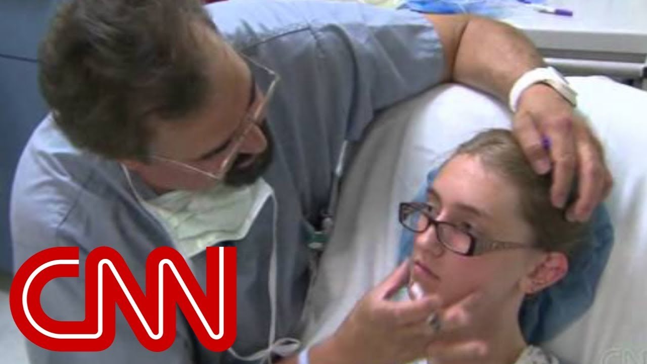 VIDEO Djevojka koja je zbog svojih ušiju godinama trpjela uvrede, dobila je besplatnu estetsku operaciju