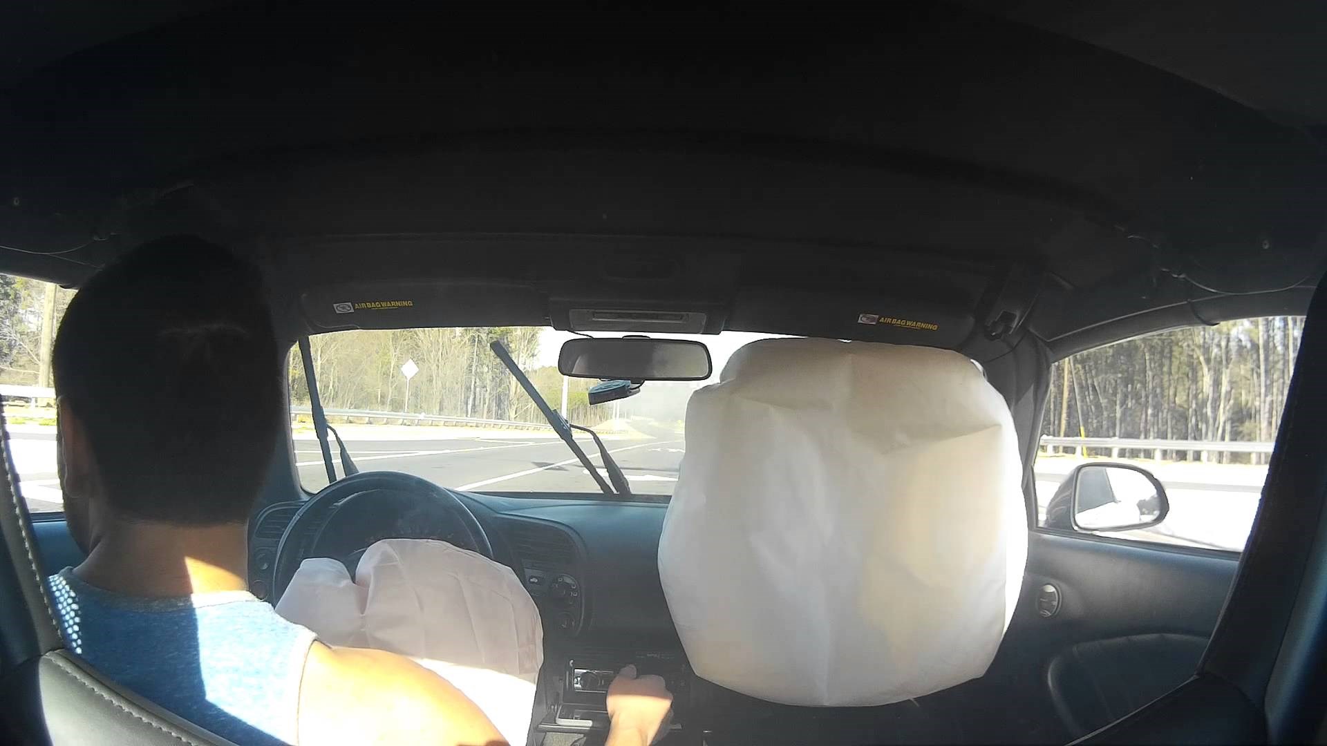 Žena je policajcima rekla da je prošao kroz crveno, no nije znala da je u autu imao kameru koja je sve snimila