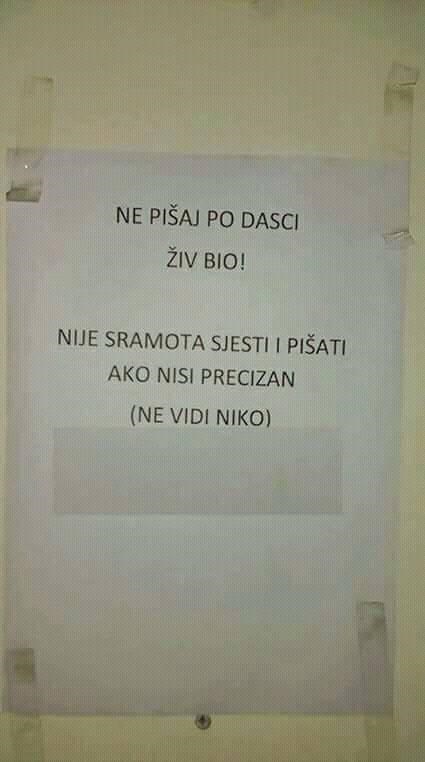 Čistačica je u muškom WC-u zalijepila obavijest koja je one neprecizne natjerala na razmišljanje