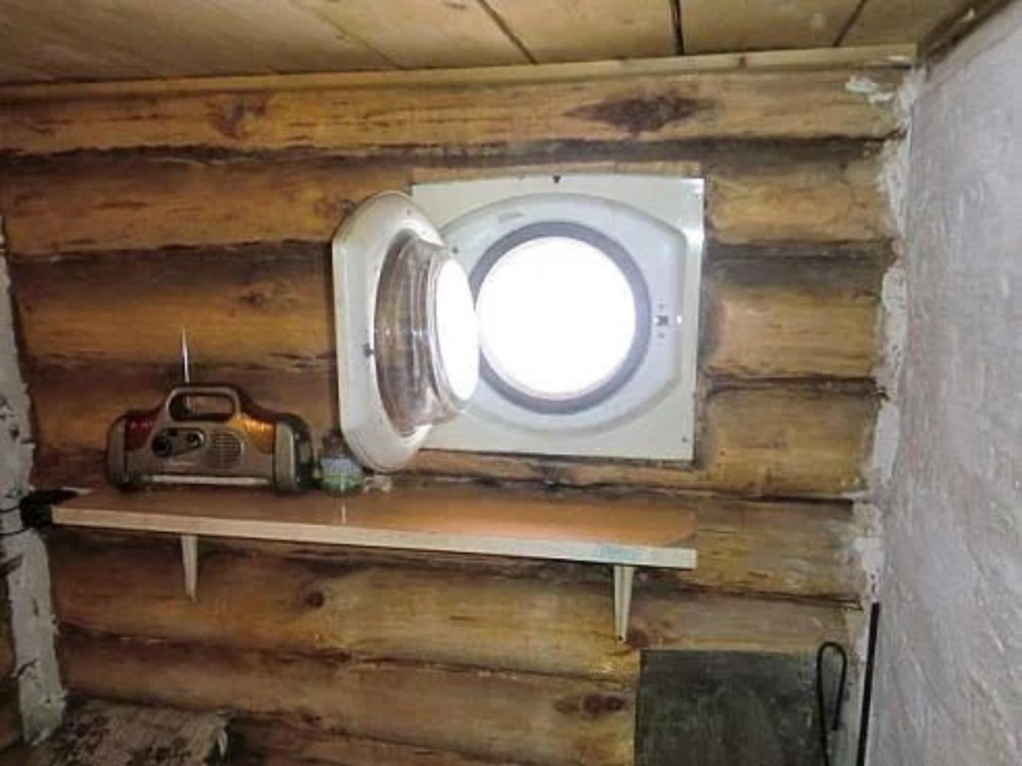 Kupovanje novog prozora nije bila jedna od opcija, no netko je pronašao genijalno rješenje