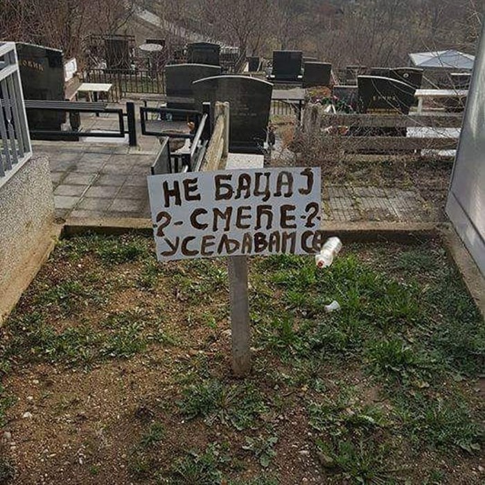 Netko je naišao na bizaran natpis na jednom grobnom mjestu u Srbiji