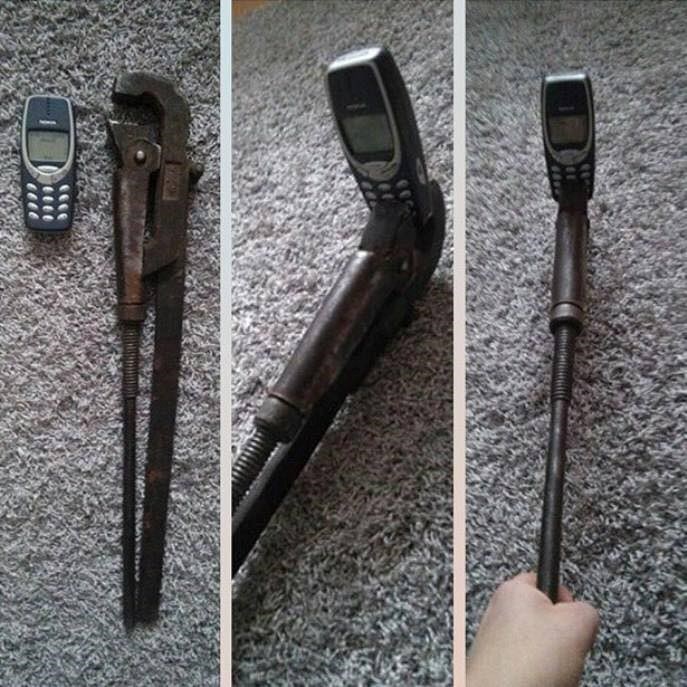 Netko je dokazao da i sa starom Nokijom 3310 možete koristiti selfie stickove