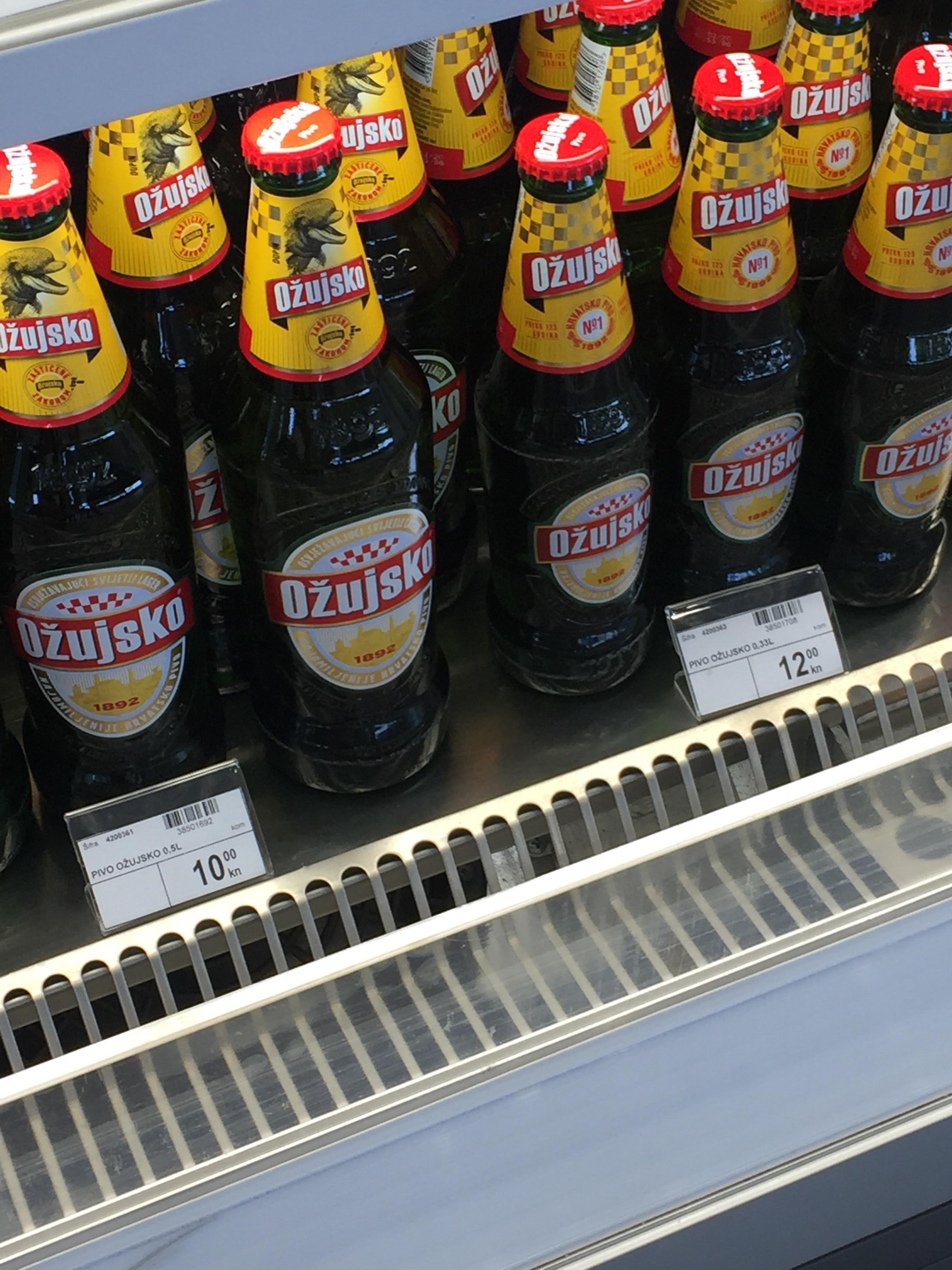 Uslikao je boce piva i zbunio društvene mreže: "Ovo je vjerojatno moguće samo u Hrvatskoj!"