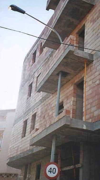 Ovo više nema veze sa zdravim razumom: Nećete vjerovati kako su "genijalci" sagradili ovu zgradu