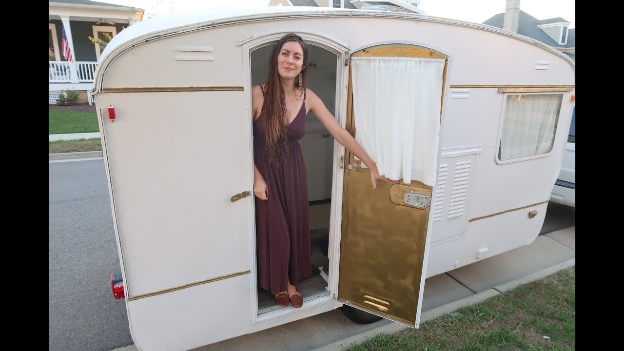 Roditelji su kćeri vlastitim rukama pomogli u uređenju prazne kamp prikolice, rezultat će vas oduševiti