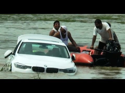 Mladić od roditelja dobio BWM, gurnuo ga je u rijeku jer je htio Jaguara