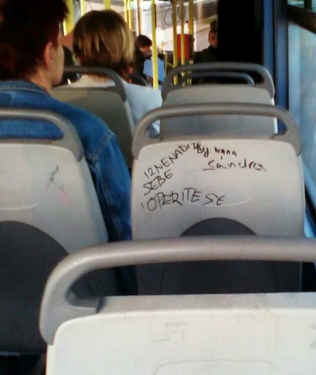 Putnik nije više mogao izdržati, napisao je poruku ostalima koji koriste gradski prijevoz: "Iznenadite sebe i..."