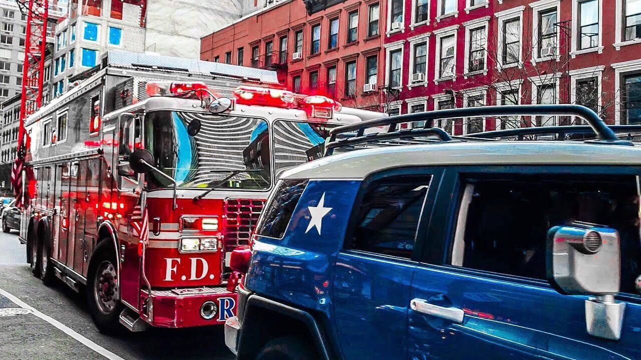 NEVJEROJATAN BEZOBRAZLUK Vozač se nije htio maknuti vatrogascima jer je čuvao mjesto za parking