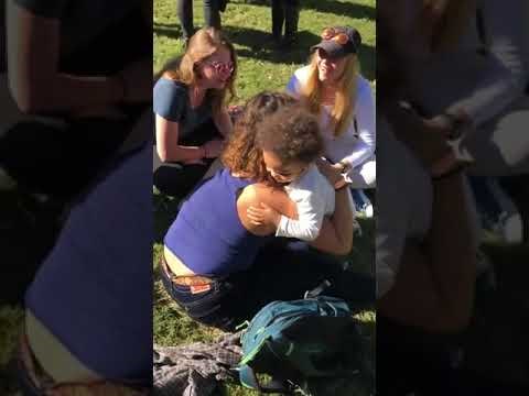 Dječačić je s roditeljima posjetio festival pa svima ukrao srca kad je odlučio pozdraviti svakog posjetitelja