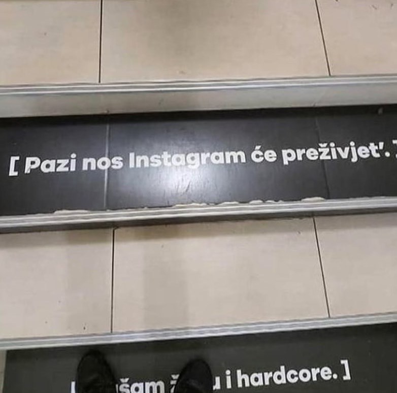 Upozorenje na stepenicama: Ovakav natpis bi trebalo postaviti na više mjesta