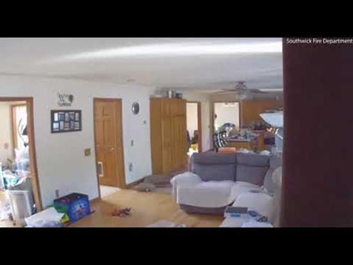 VIDEO Nazdorna kamera snimila je nastanak požara u kući, vlasnika je dočekalo neugodno iznenađenje