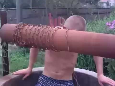 KAKO SE RUSI ZABAVLJAJU Još jednom su dokazali da se ne boje onoga što bi druge zabrinjavalo