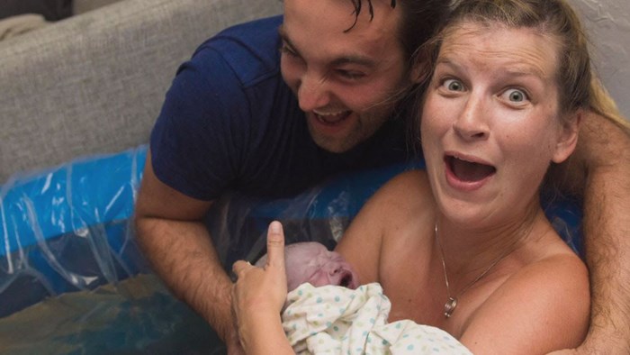 VIDEO Mama je izgledala šokirano kad je vidjela svoju bebu, a za to postoji i vrlo dobar razlog